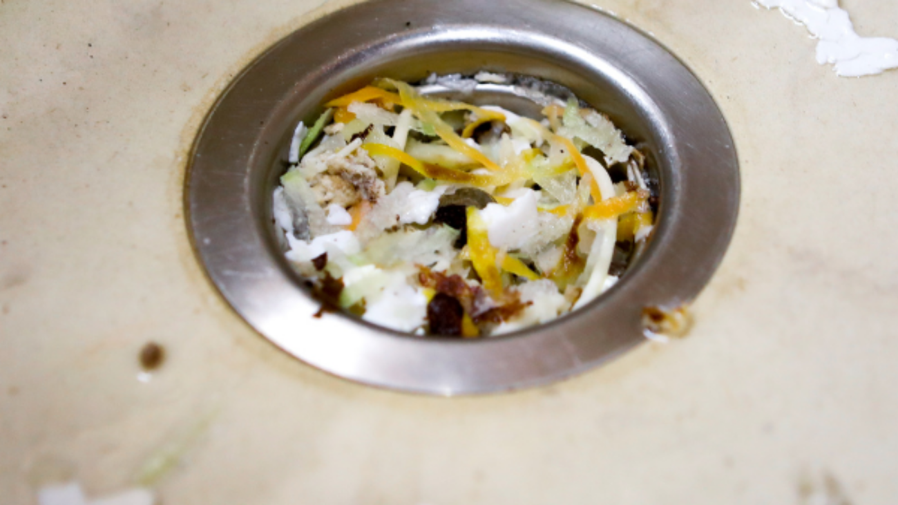 Royalty-plumbing-clogged-drain