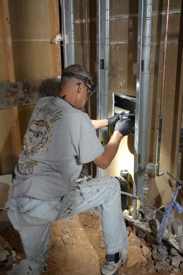 Professional water filtration system installation options in Las Vegas